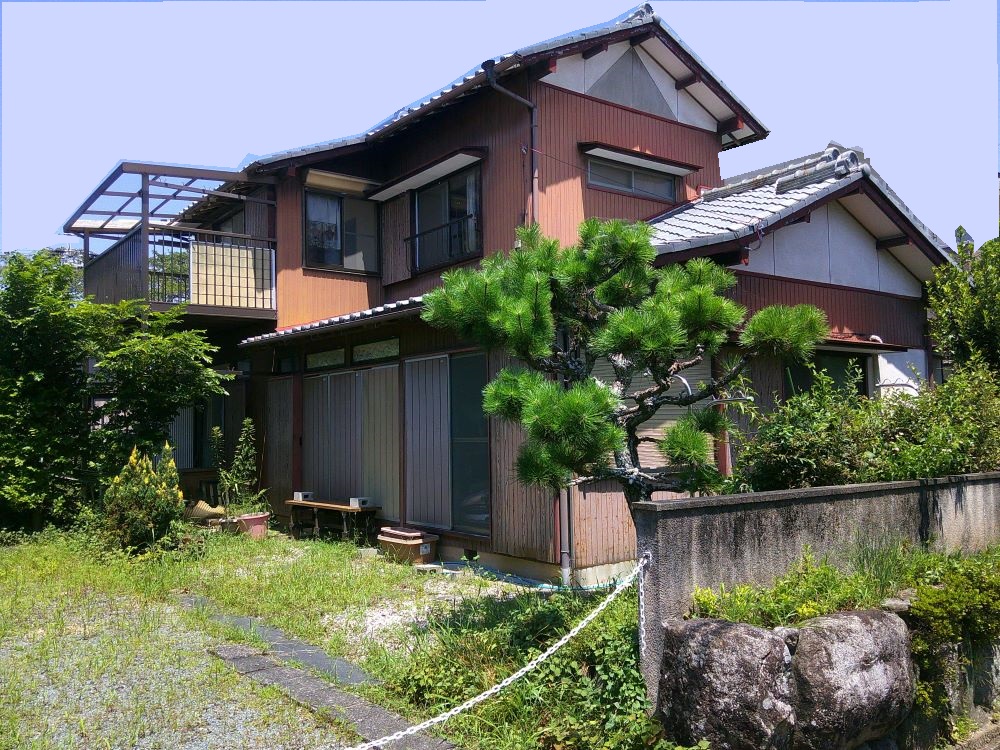 松阪市桜町中古住宅